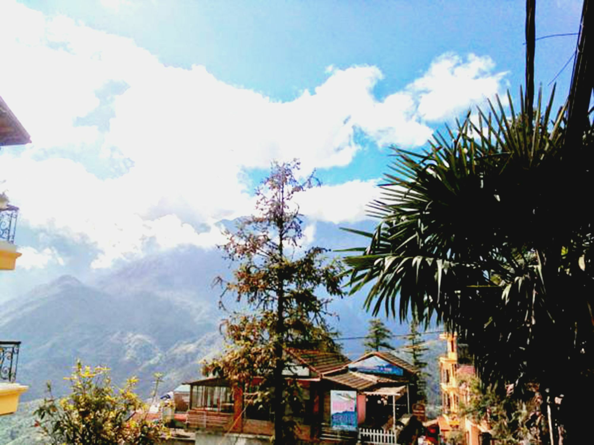 Mountain Clouds Sapa Hotel エクステリア 写真